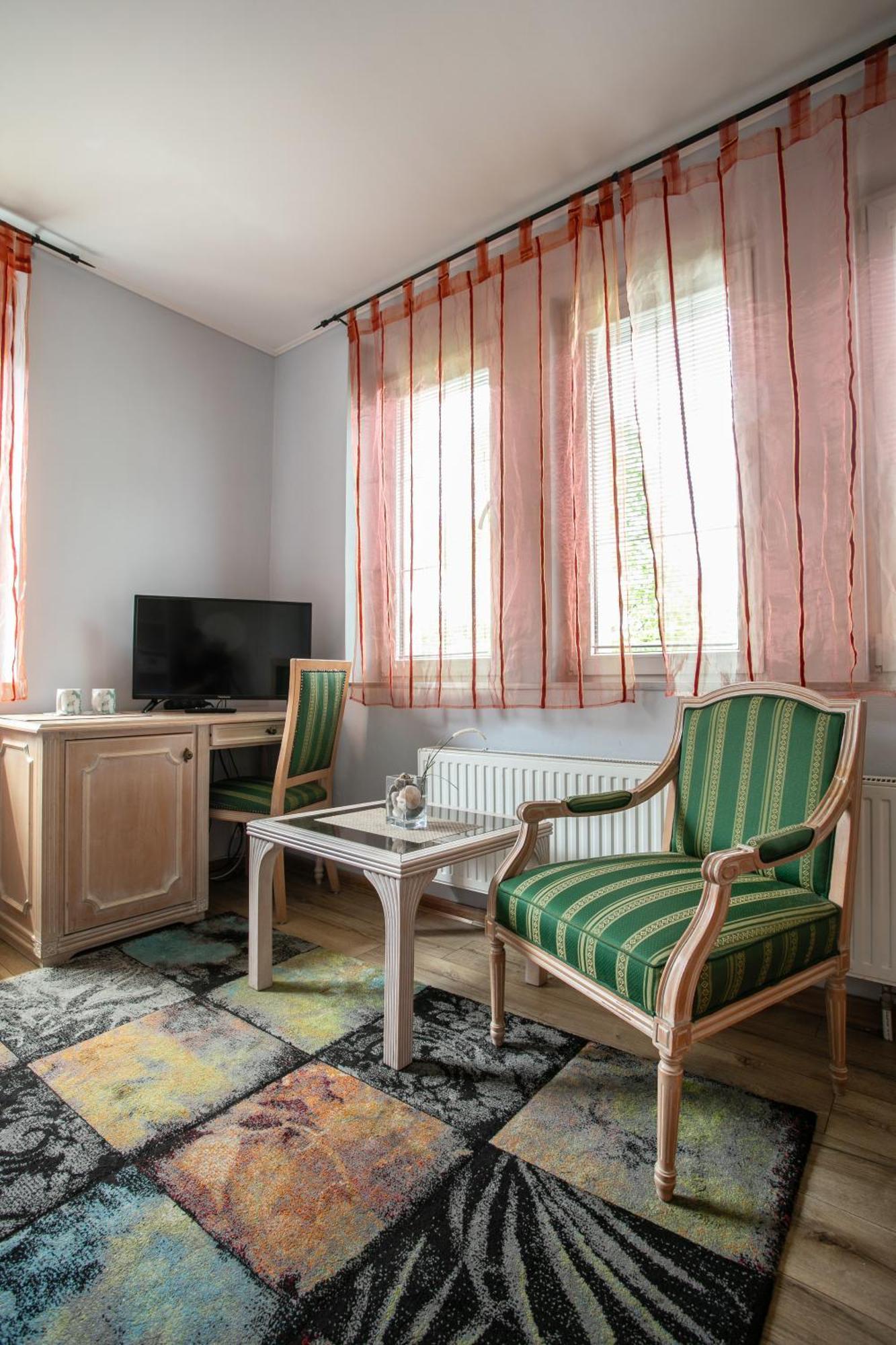 Hotel Panorama Яхимів Екстер'єр фото